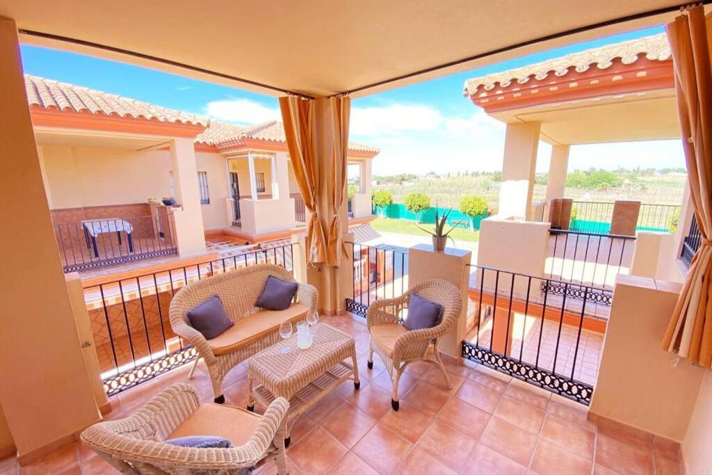 Apartamento Camaleon Чипиона Экстерьер фото